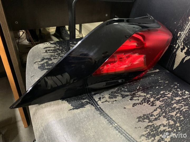 Фонарь левый в крыло Toyota Rav 4 XA 50