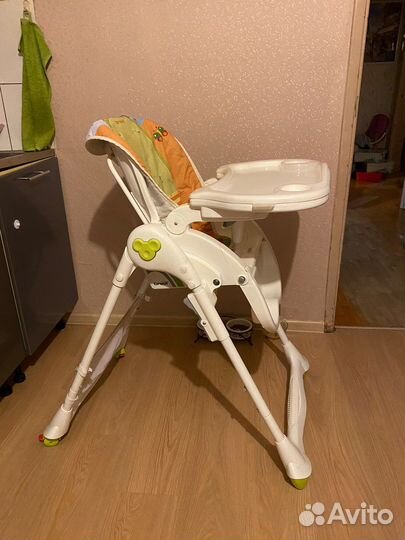 Стульчик для кормления brevi