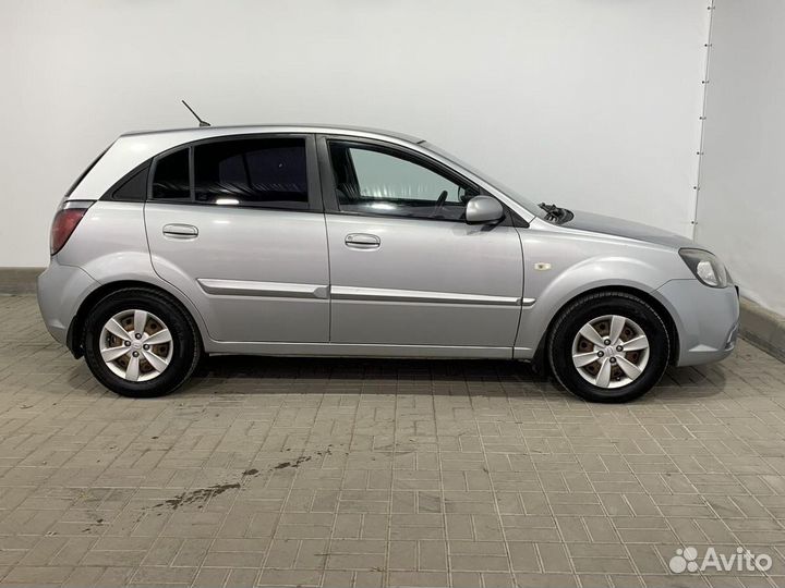 Kia Rio 1.4 МТ, 2010, 232 245 км