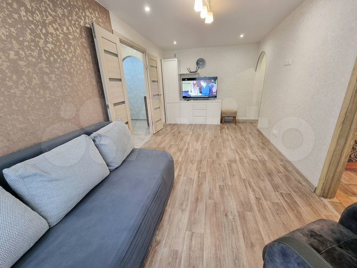 3-к. квартира, 60 м², 2/5 эт.