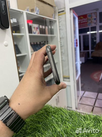 iPhone 11 Pro, 256 ГБ