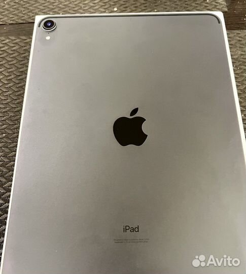 Планшет Apple iPad Pro 11 256Gb Wi-Fi