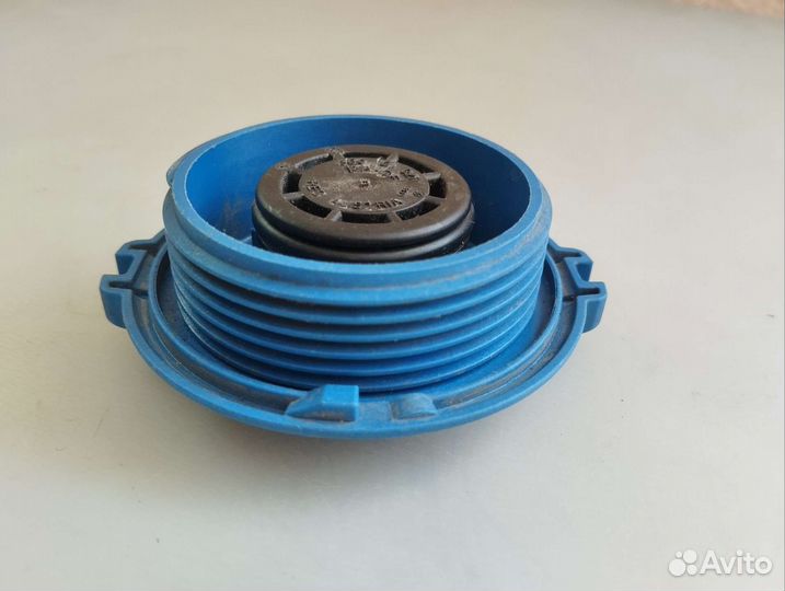 Крышка расширительного бачка Skoda Octavia\Yeti