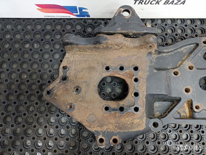 Кронштейн рессоры передней правый камаз 5490