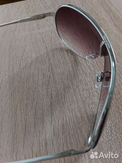 Солнцезащитные очки женские H&M