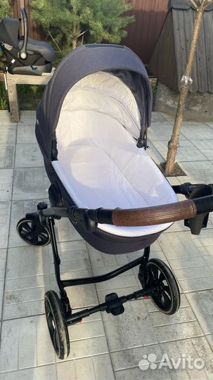 Коляска tutis uno plus 3 в 1 + база для автолюльки