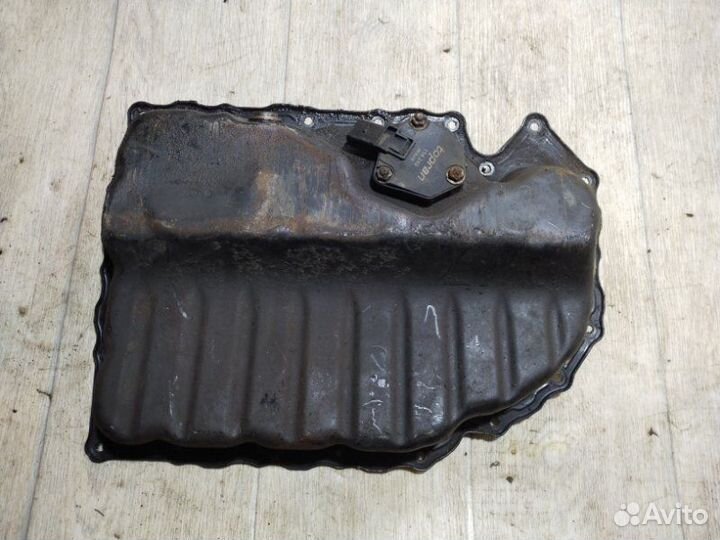 Поддон двигателя Volkswagen Passat Cc 1.8 cdab