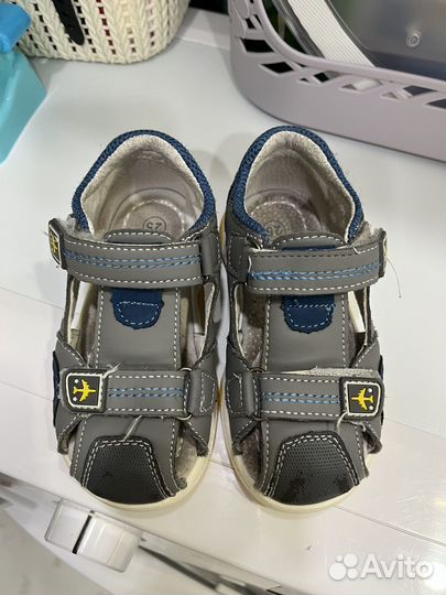 Сандалии 25 размер