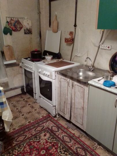 Комната 20 м² в 3-к., 1/2 эт.