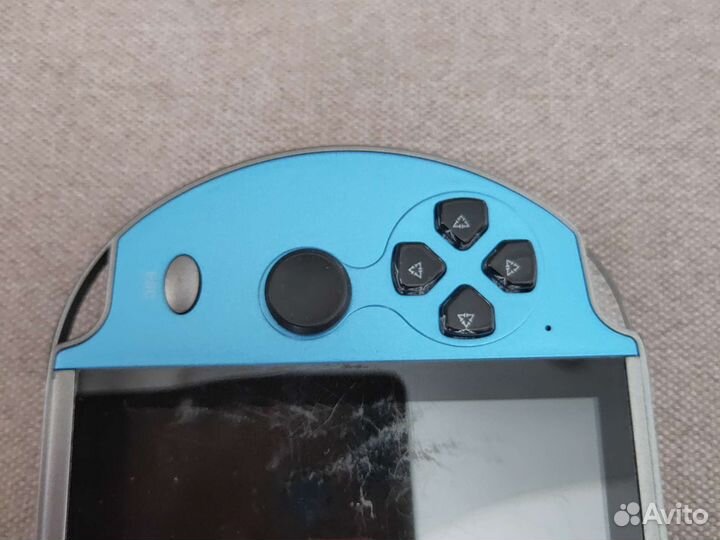 Портативная игровая приставка