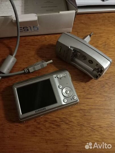 Компактный фотоаппарат