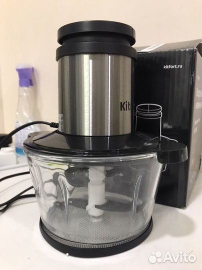 Измельчитель Kitfort KT-3082