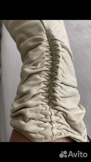 Перчатки женские.кожа