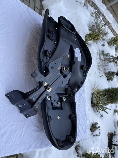 Triumph Rocket 3 сидение оригинал