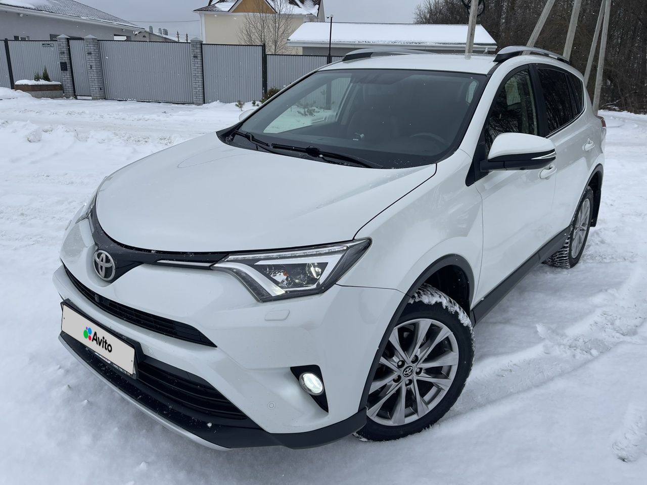 Toyota RAV4: фото владельца
