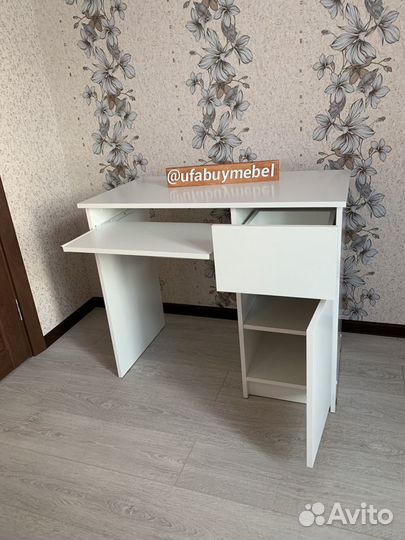 Стол письменный, компьютерный стол