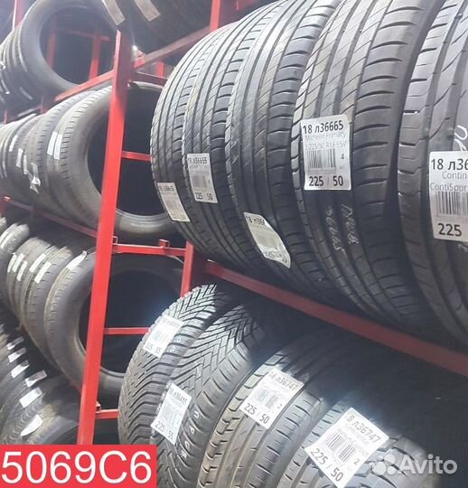 Kumho I'Zen KW31 245/45 R17 99R