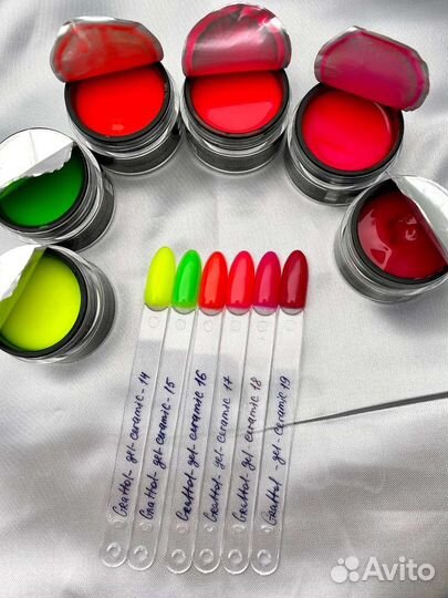 Гель для наращивания ногтей 