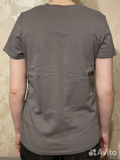 Футболка серая