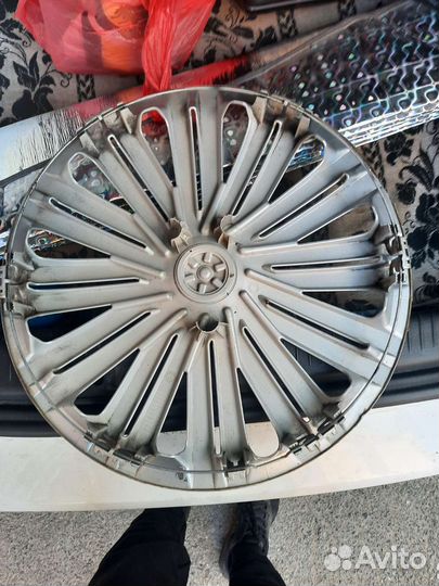 Оригинальный колпак volkswagen polo r15