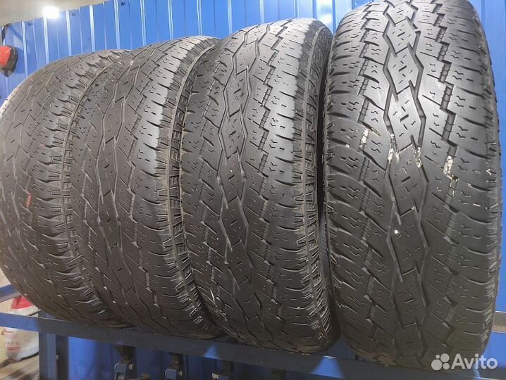 Toyo Open Country A/T 225/65 R17