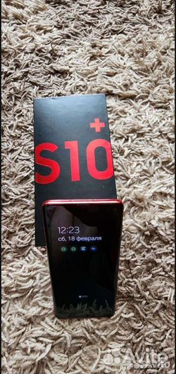 Samsung Galaxy S10+, 8/128 ГБ