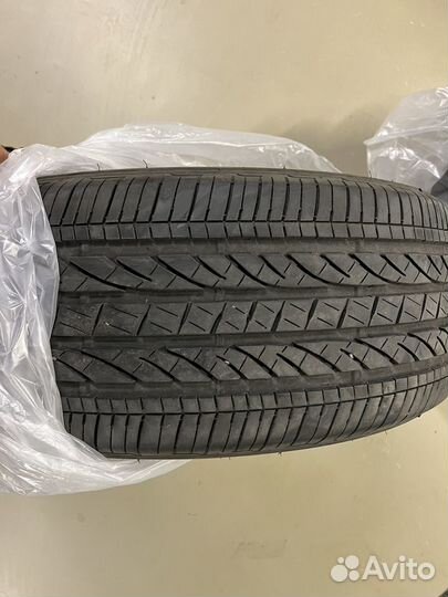 Bridgestone Alenza Sport AS 245/50 R19