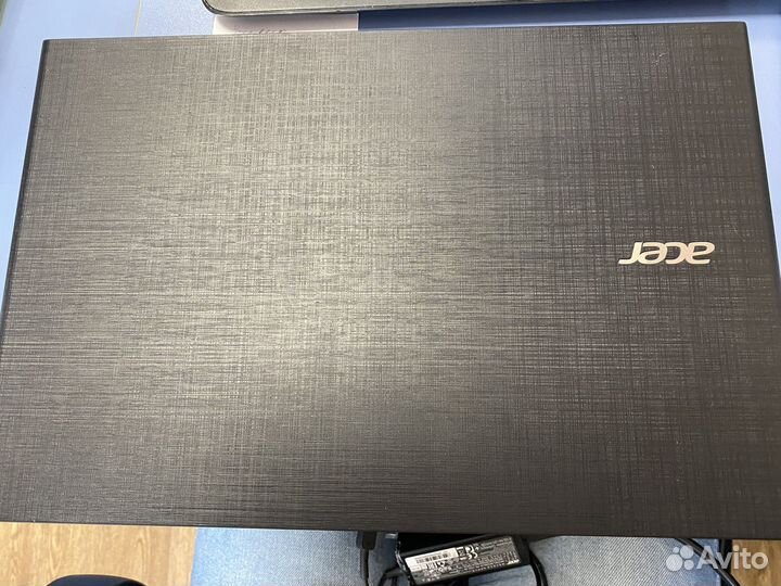 Ноутбук Acer Aspire F 15 (новый ssd 500гб, 8gb)
