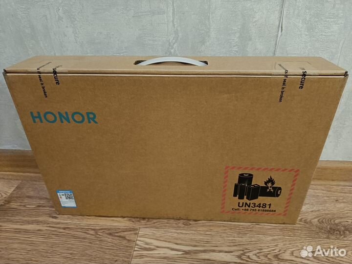 Honor MagicBook 15 16/512 новый запечатан