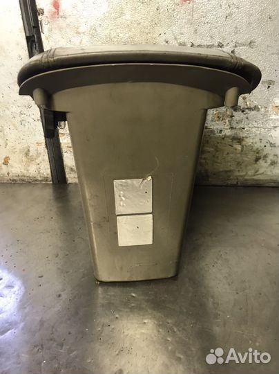 Центральный бардачок Cadillac Escalade GMT800