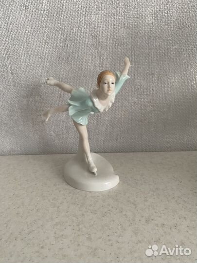 Статуэтка фарфор unicorn studio