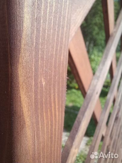 Шпалера деревянная. Решётка для растений