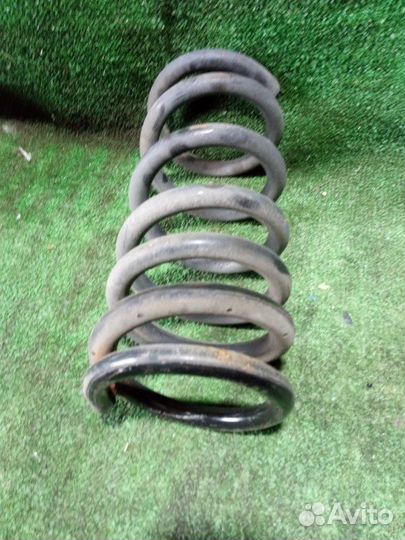 Пружина задняя Mitsubishi Pajero 4 V9