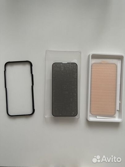 Защитное стекло на айфон 13 pro