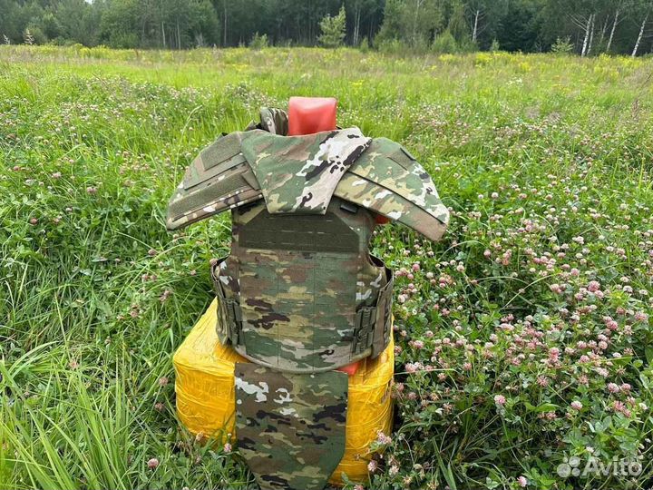 Бронежилет тактический