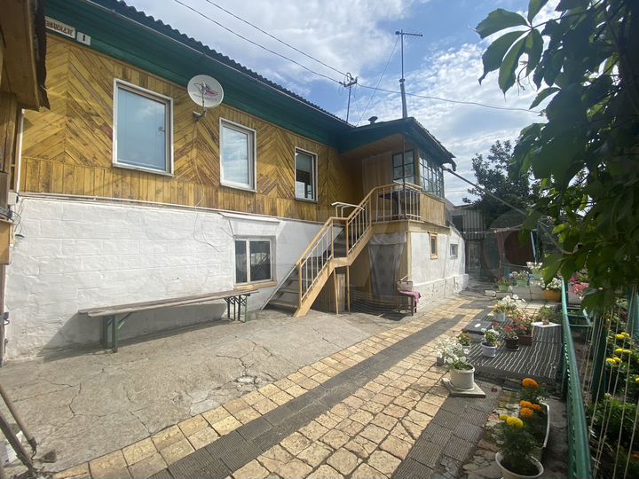 Дом 100 м² на участке 7 сот.