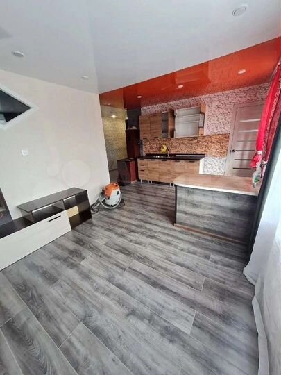 2-к. квартира, 38 м², 2/2 эт.