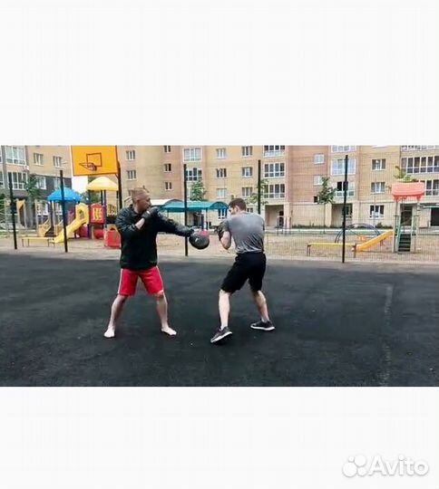 Тренер по боксу и рукопашному бою. Тренер по офп