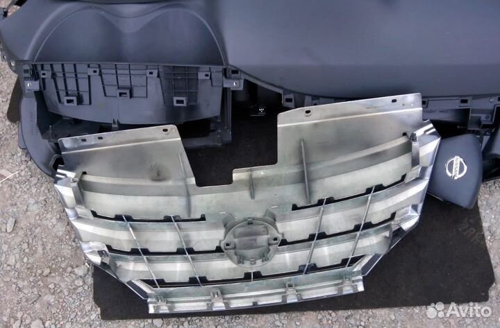 Решетка Ниссан Серена С26