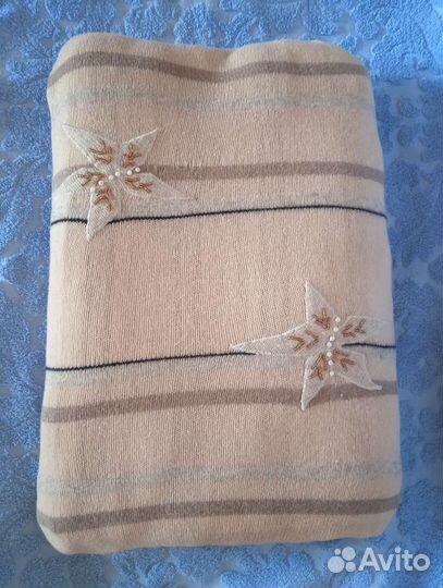 Лежанка, матрасик для животных