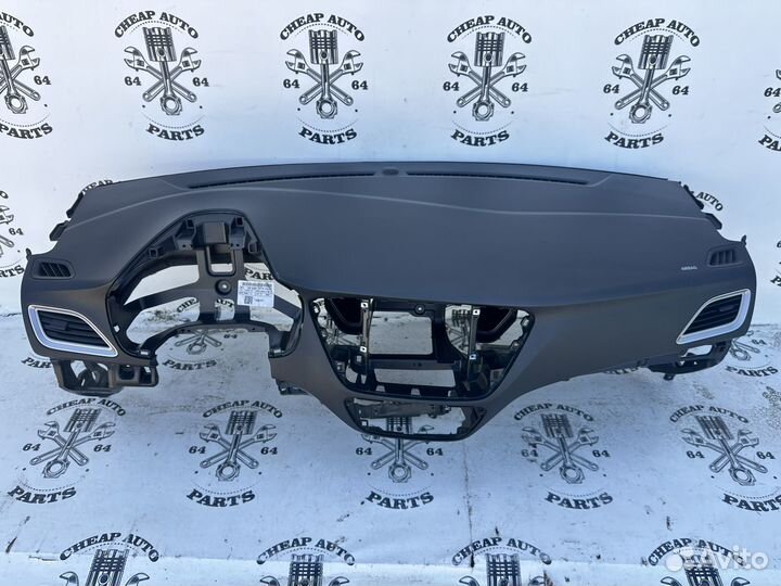 Торпедо с подушкой безопасности Hyundai Solaris 2