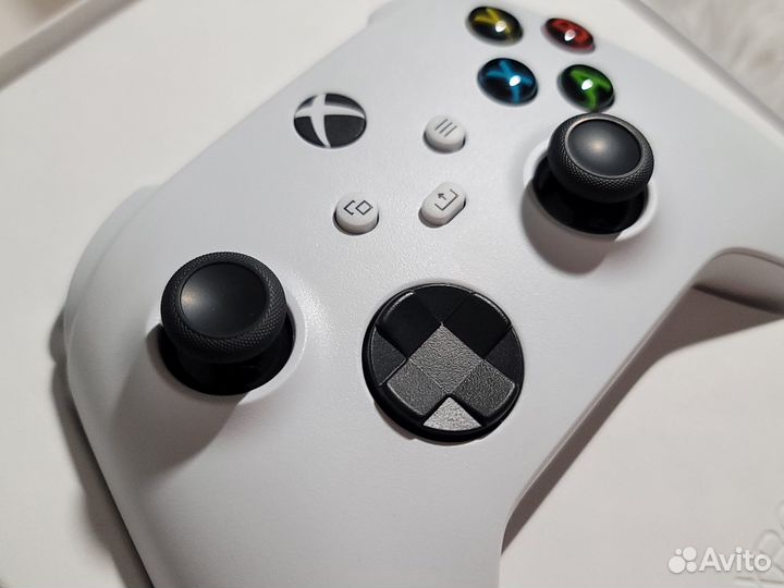 Новый геймпад XBox Series \ One. Белый