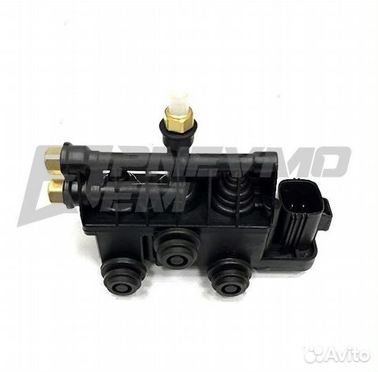 Блок клапанов пневмоподвески Land Rover Discovery