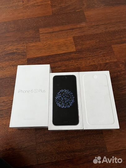 Коробки от iPhone