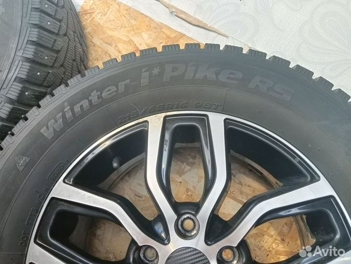 R16 Hankook Winter I'Pike RS W419 215/65, PCD 5x114.3 DIA 60.1
