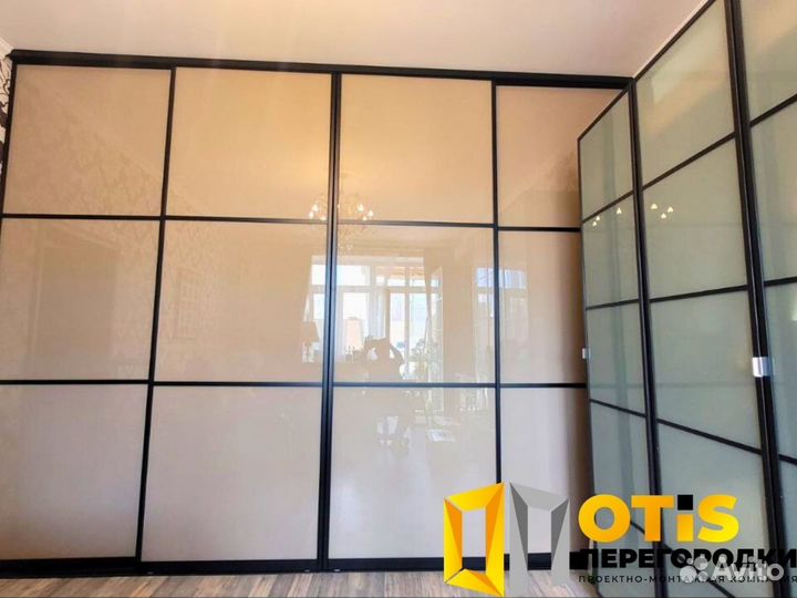Стеклянная перегородка лофт