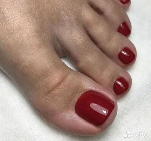 Маникюр и педикюр