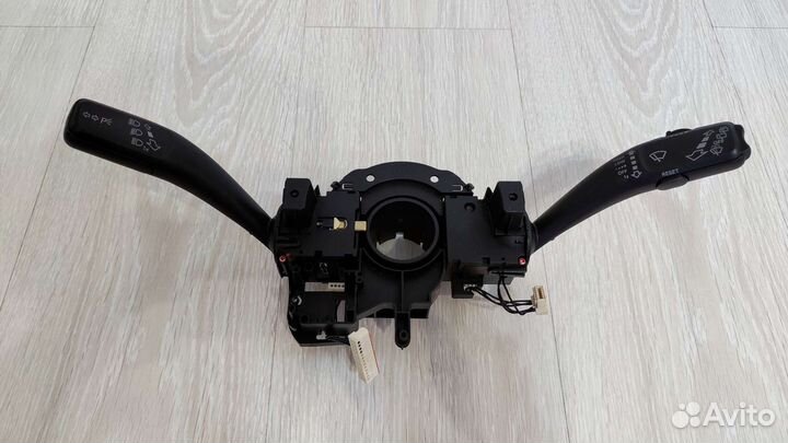 Подрулевой переключатель, стрекоза a4 b8