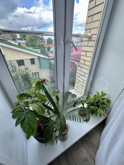 2-к. квартира, 73 м², 4/4 эт.