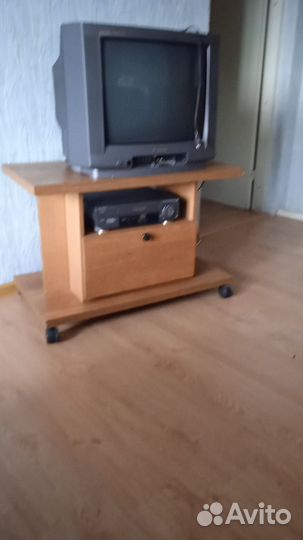 Тумбочка под телевизор